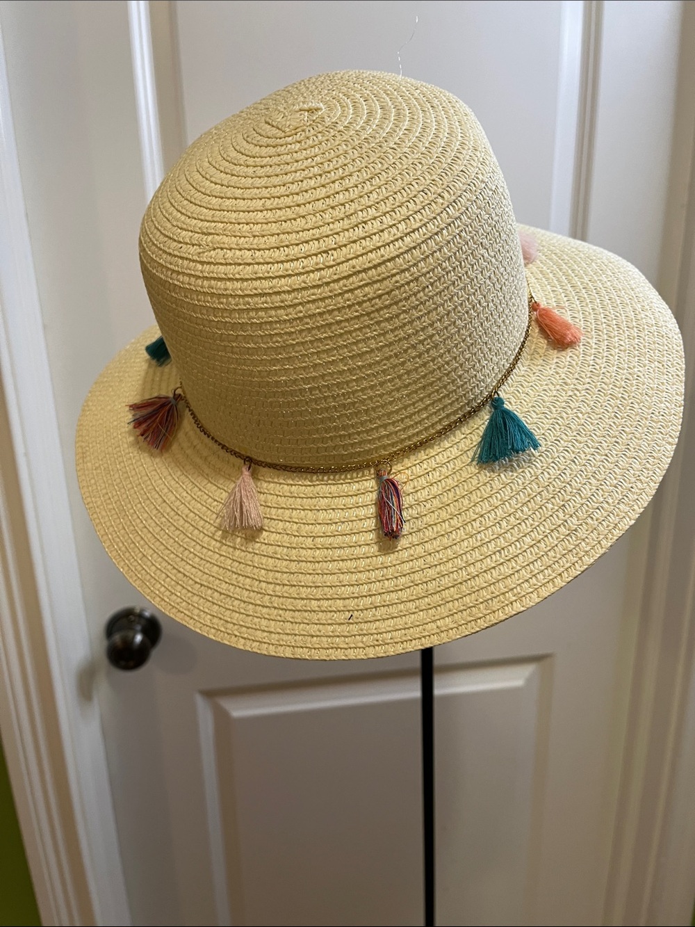 Women’s Cream Straw Sun Hat with Multicolor Tassels